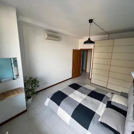 Apartment Mecenate Metropolitan Flat